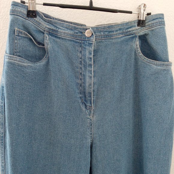 Vintage denim jeans with rhinestone hearts - Picture 5 of 8